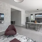 Villa New! Luxury Epic Lumina & Solena 2 Heated Pool *