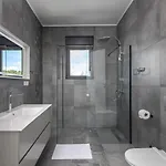 New! Luxury Epic Lumina & Solena 2 Heated Pool *